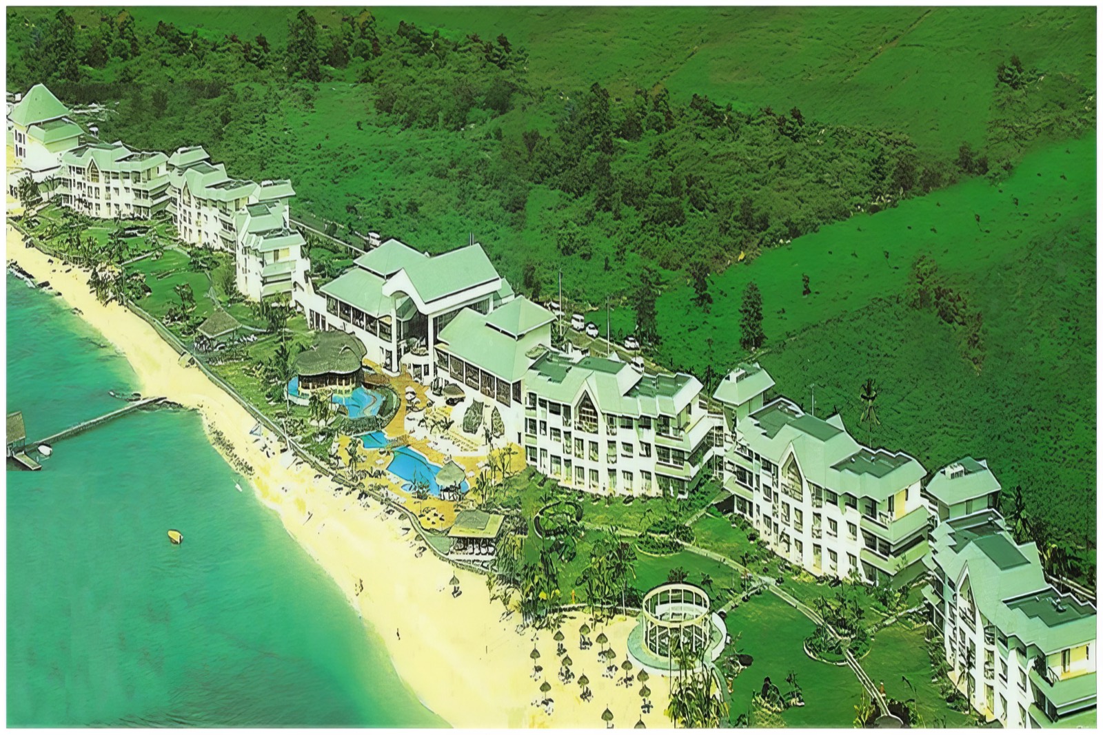 Le Meridien Hotel & Beach Resort in Pointe Aux Pigments, Mauritius